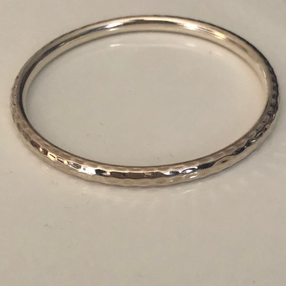 Silpada B1482 Hammered Sterling Silver Bangle Bracelet - Picture 3 of 5